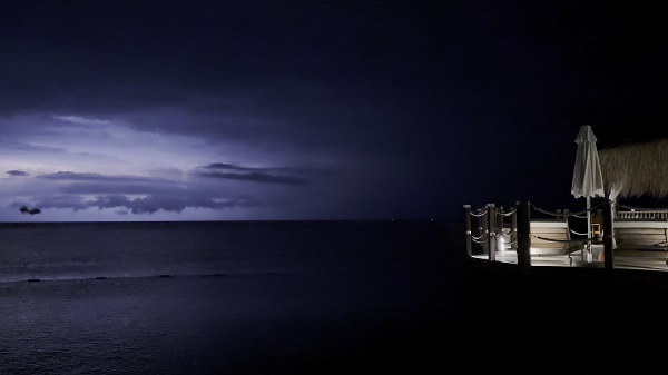Foto - Antalya'da gece şimşeklerle aydınlandı