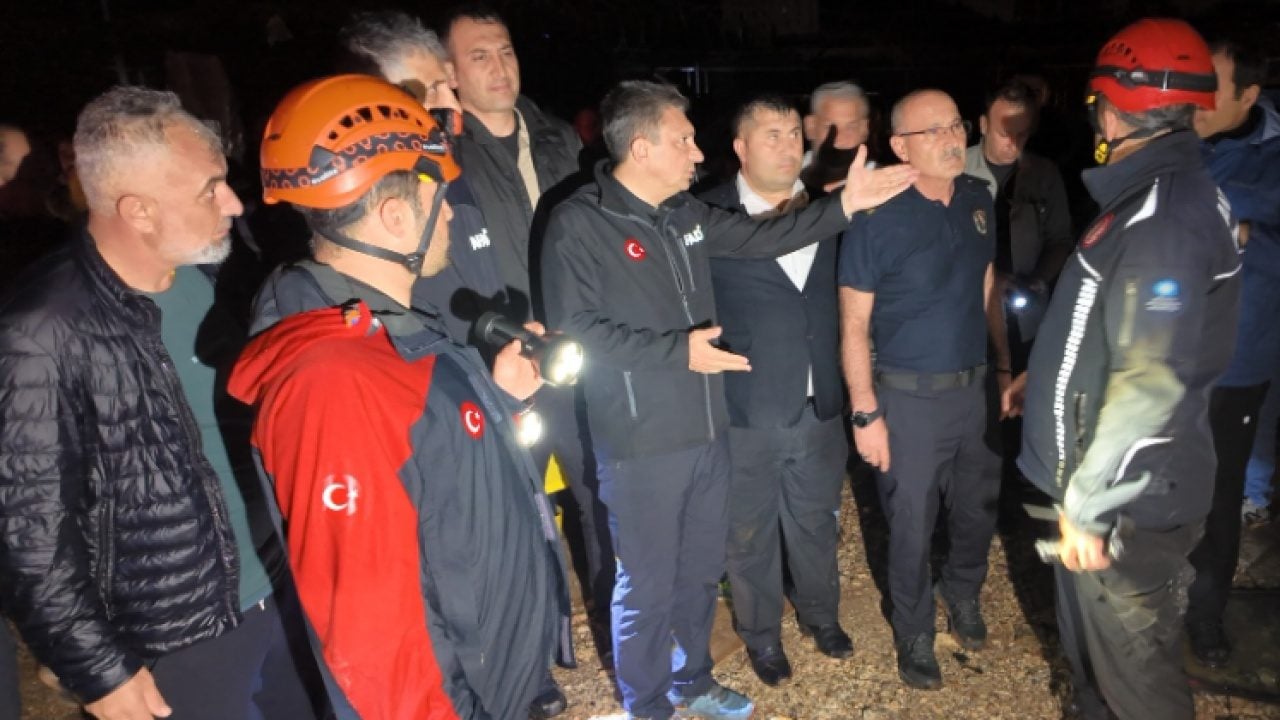Foto - Antalya'da hortum dehşeti: Ölü ve yaralılar var!