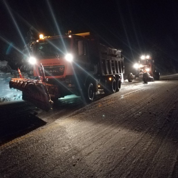 Foto - Antalya'da kar yağışı başladı! Yetkililer uyardı