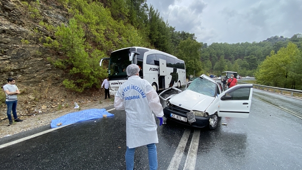 Foto - Antalya'da korkunç kaza!