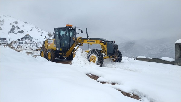 Foto - Antalya'da nisan ayında karla mücadele çalışması
