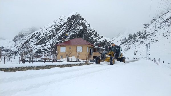 Foto - Antalya'da nisan ayında karla mücadele çalışması