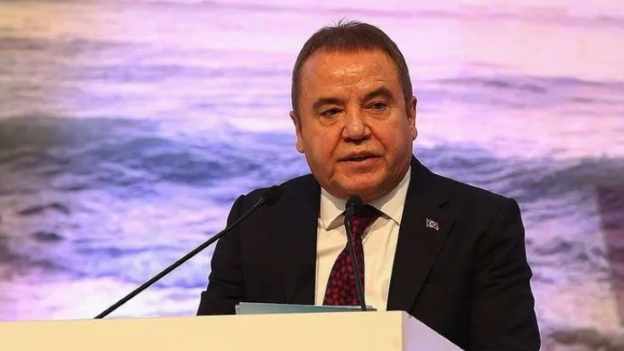 Foto - Antalya’da rüşvet skandalı! Milyonlar siyah poşetlerde bürokratlara taşındı