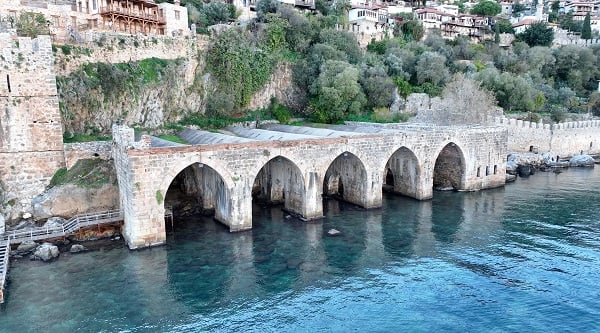 Foto - Antalya'da tarihi bir tünel bulundu! Bu gizli geçit nereye çıkıyor? 