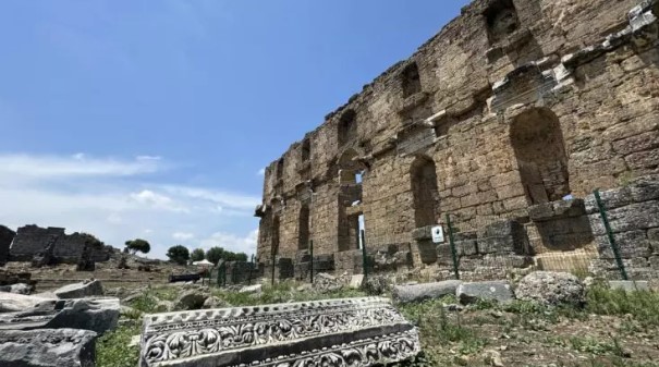 Foto - Antalya'da tarihi keşif! 2 bin yıllık heykel bulundu