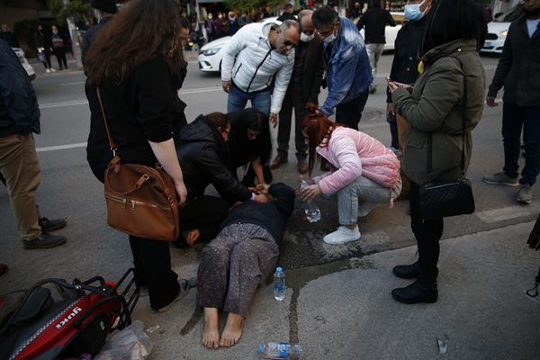 Antalya'da trafik kazası: Yaralılar var