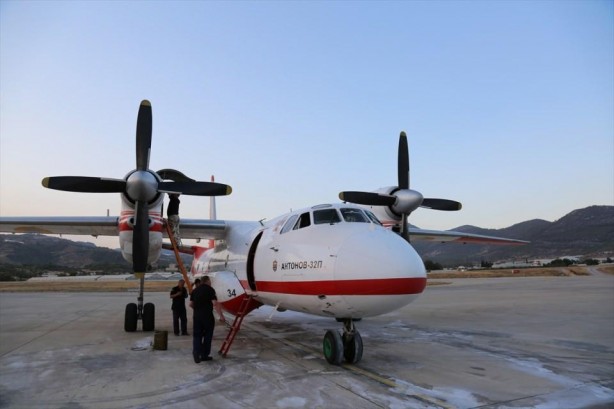 Foto - Antalya'daki orman yangınlarına Ukrayna'dan 2 uçakla destek!