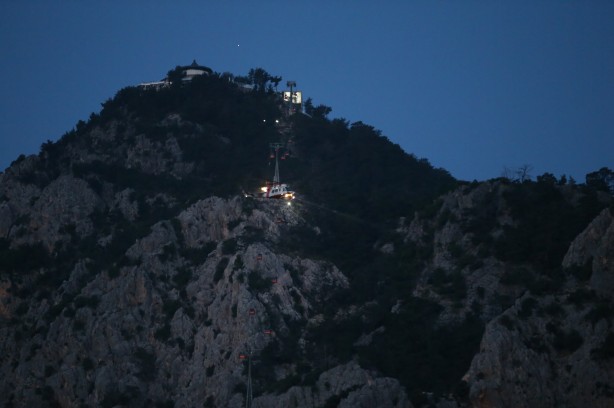 Foto - Antalya’daki teleferik kazası sonrası filmleri aratmayan kurtarma operasyonu!