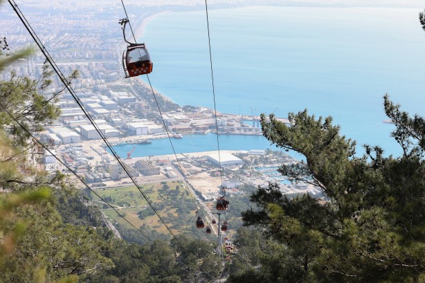 Foto - Antalya’daki teleferik kazası sonrası filmleri aratmayan kurtarma operasyonu!