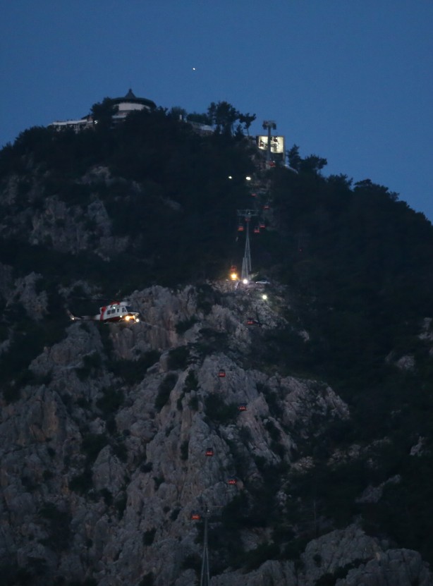 Foto - Antalya’daki teleferik kazası sonrası filmleri aratmayan kurtarma operasyonu!