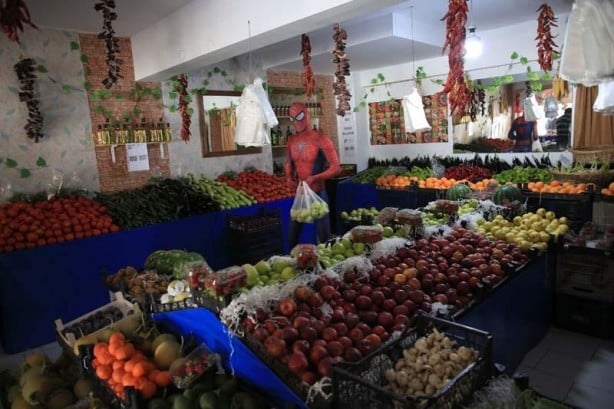 Foto - Antalyalı "Örümcek Adam" yaşlıların da "kahramanı" oldu