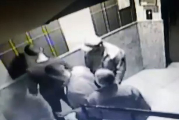 Foto - Antalya'ya giden depremzede ailenin parasını gasbettiler!