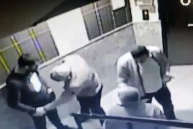 Foto - Antalya'ya giden depremzede ailenin parasını gasbettiler!