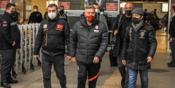 Antalya'ya giden Galatasaray'a "Fatih Terim"li karşılama