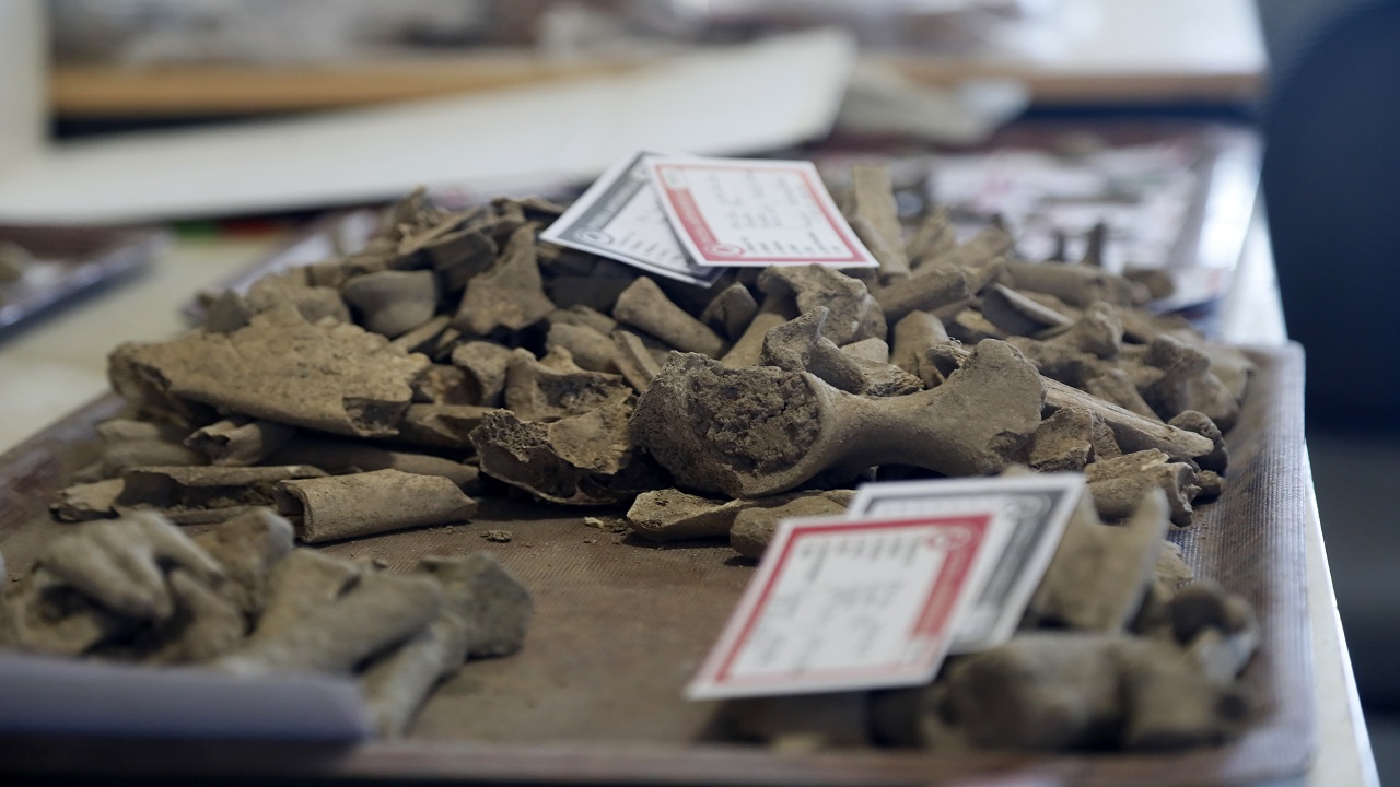 Foto - Antik döneme ait gizemli buluş! Bakın muskanın üzerinde ne yazıyor