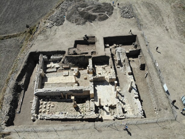 Foto - Antik Kentte Anadolu’nun tarihini değiştirecek keşifler! Dünyaca ünlü arkeologlar o ilimizde toplandı