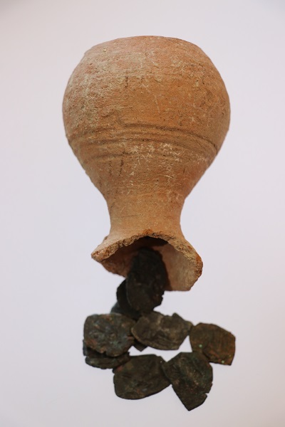 Foto - Antik kentte önemli keşif! 1400 yıllık kumbaranın içinden çıktı! 