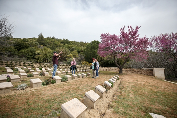 Foto - Anzak askerlerin torunlarından dünyaya barış mesajı