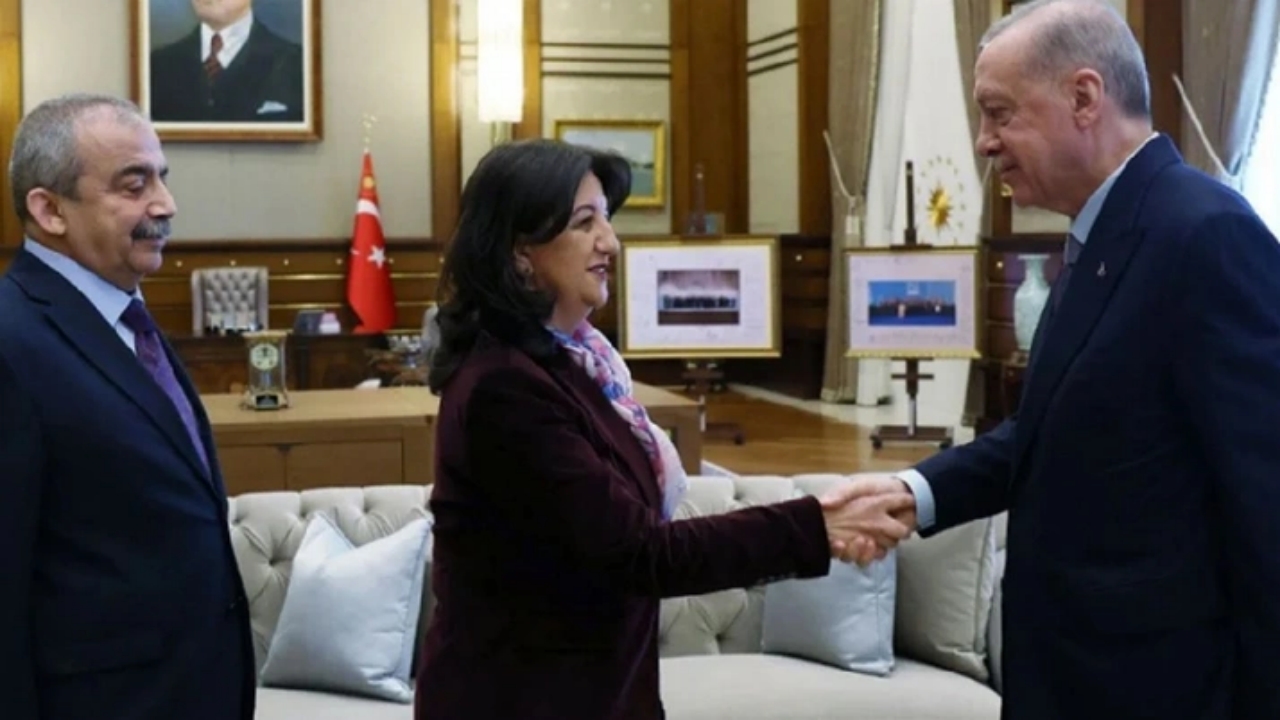 Foto - Aort damarı yırtılmış, "Durumu kritik" denilmişti! Erdoğan’dan flaş "Sırrı Süreyya Önder" açıklaması