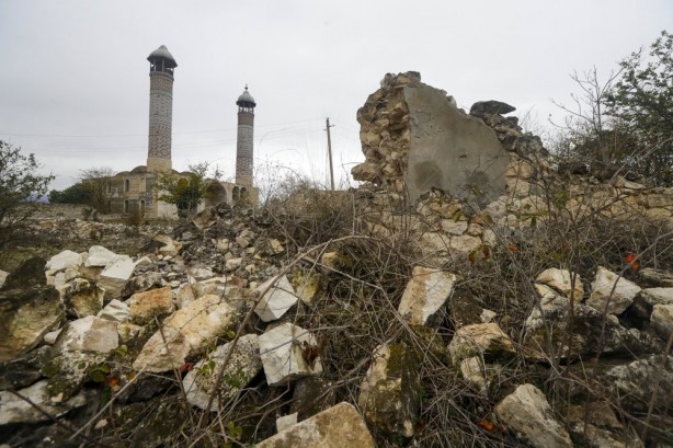 Foto - AP, Ağdam'dan şoke eden kareleri dünya ile paylaştı! 21 yıl sonra...