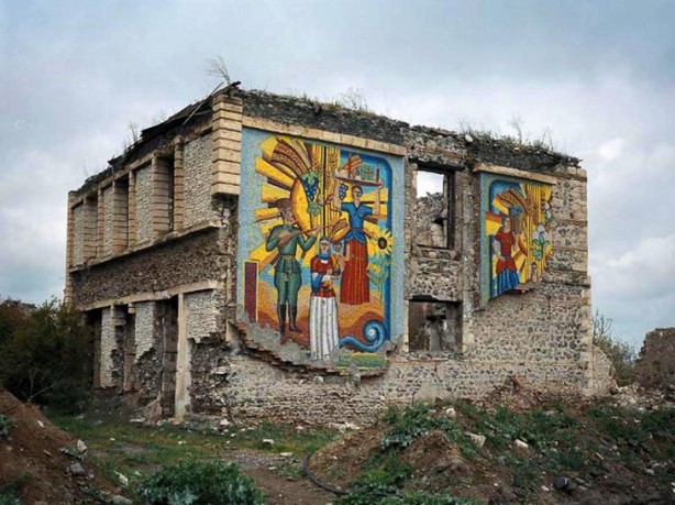 Foto - AP, Ağdam'dan şoke eden kareleri dünya ile paylaştı! 21 yıl sonra...