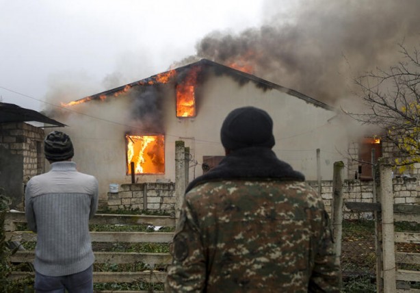 Foto - AP, Ağdam'dan şoke eden kareleri dünya ile paylaştı! 21 yıl sonra...