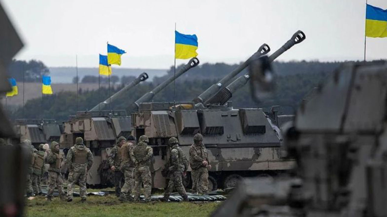 Foto - Apar topar Almanya'nın kapısını çaldılar: Türkiye'ye Eurofighter savaş uçağı satmayın