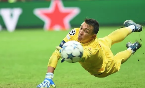 Foto - Apar topar bu işi yapacak! Bakın ne olacak: Futbolda "Fernando Muslera" depremi! Herkes şaşkın! 