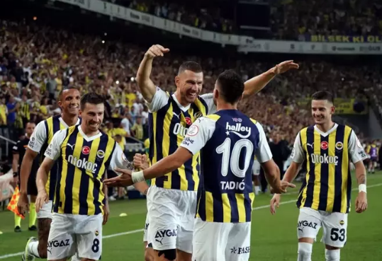 Foto - Apar topar harekete geçti ama... Ali Koç sadece onu getiremedi! 