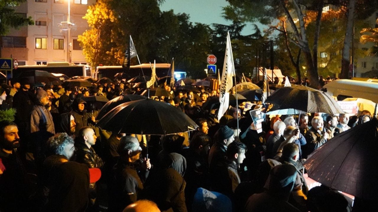 Foto - Apar topar o hamle yapıldı! Azerbaycan’daki skandal başörtü kararı Türkiye’yi harekete geçirdi