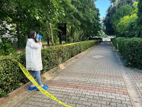 Foto - Apartman yöneticisi komşusuna böyle pusu kurdu