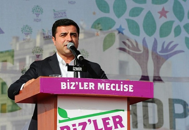 Apo'cu terörist Demirtaş'ın Kılıçdaroğlu düşkünlüğü! Tek umudu Bay Kemal