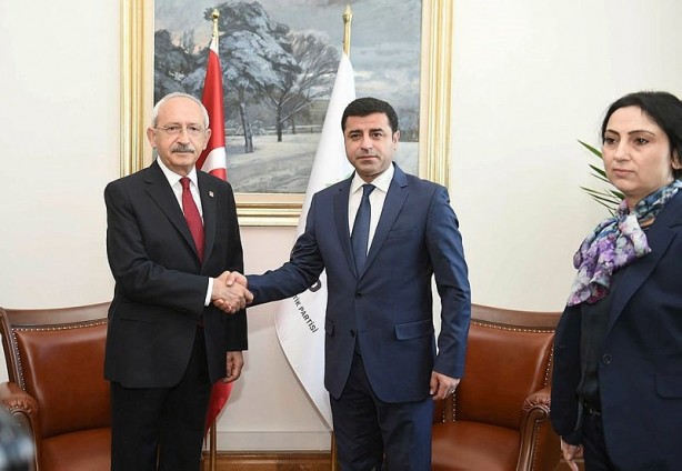 Foto - Apo'cu terörist Demirtaş'ın Kılıçdaroğlu düşkünlüğü! Tek umudu Bay Kemal