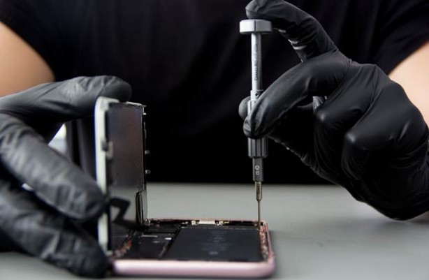 Foto - Apple 2023'ün ilk zammını yaptı