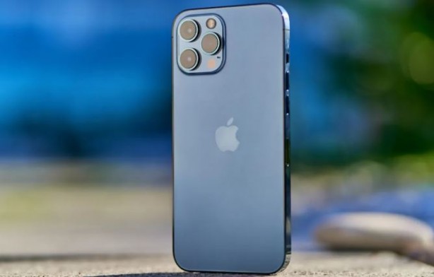Foto - Apple bile şaşkın! iPhone 15 Pro'da sevkiyatlara yetişemiyor