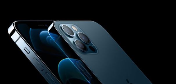 Foto - Apple, iPhone’u Vision Pro’ya çevirecek