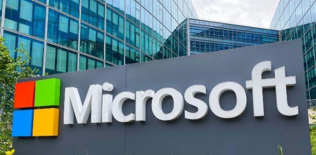 Foto - Apple liderliği ezeli rakibine kaptırdı! İşte en değerli şirketler