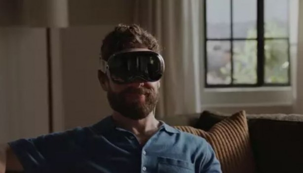 Foto - Apple ne yaparsa Huawei eksik kalmıyor