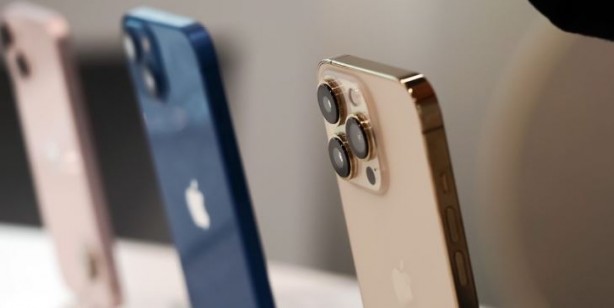 Foto - Apple şimdi yandı! iPhone 15’in sorunu düzelmedi