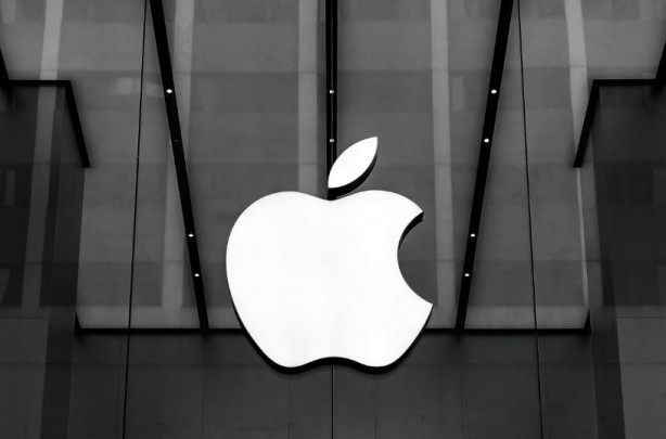 Foto - Apple teknolojide hız kesmiyor! İki yeni patent aldı