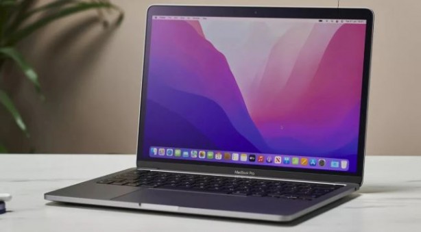 Foto - Apple teknolojide hız kesmiyor! İki yeni patent aldı