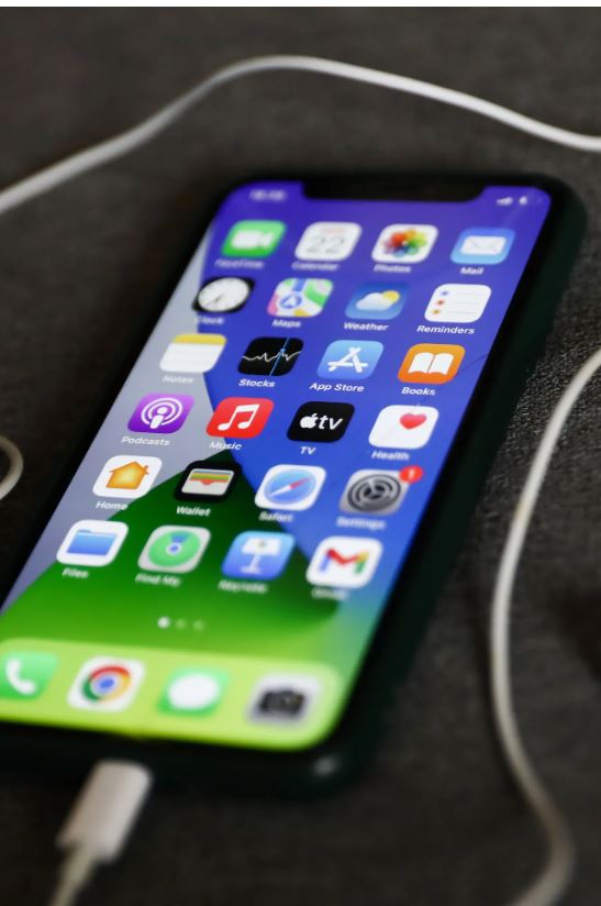Foto - Apple uyarılara rağmen bildiğini okudu