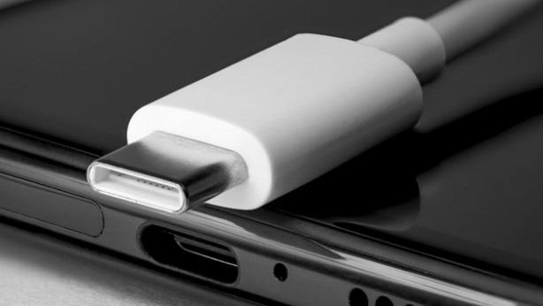 Foto - Apple'a Hindistan'dan USB-C darbesi