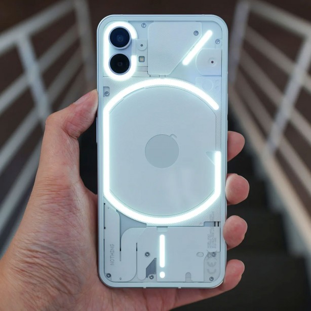 Foto - Apple'a yeni rakip! iphone pazarına göz diktiler