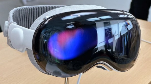 Foto - Apple'da hayal kırıklığı! Vision Pro satışları çakıldı