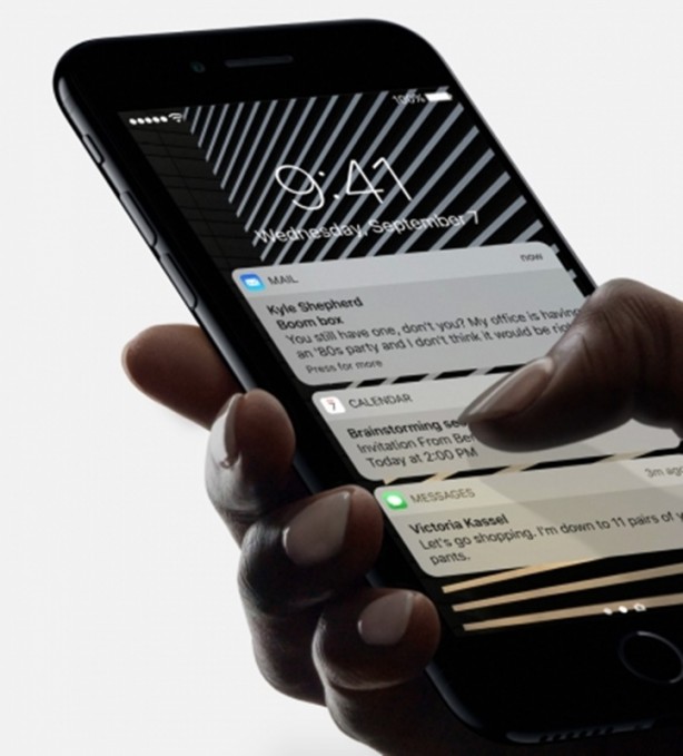 Foto - Apple'da saatler neden 9:41'i gösteriyor?
