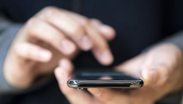 Apple’dan Samsung’a ağır darbe