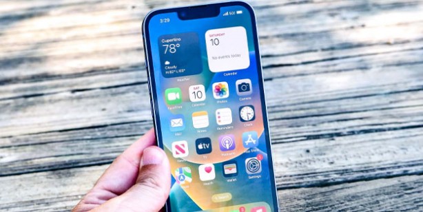 Foto - Apple'dan zırhlı telefon geliyor! Düştüğünü anlıyor