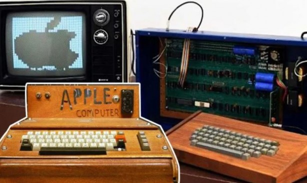 Foto - Apple’ı zirveye taşıyan bilgisayar rekor fiyata satıldı