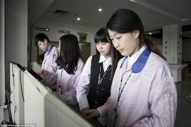 Foto - Apple'ın Çin'deki fabrikası ilk kez görüntülendi